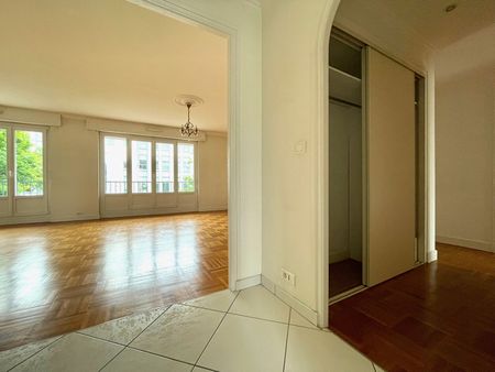 Location Appartement 4 pièces 84m² BREST 29200 - Photo 3
