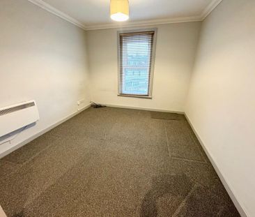 Studio to rent - Photo 6