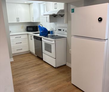 For Lease - 473 Gibbons Street Unit# Lower, Oshawa, Ontario - Photo 2