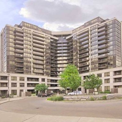 Bright & Spacious Condo -- One Bedroom plus Den -- 740 sq. - Photo 3