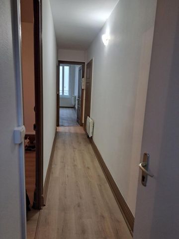 Appartement À Louer 2 Pièces , 47 M² - Photo 2