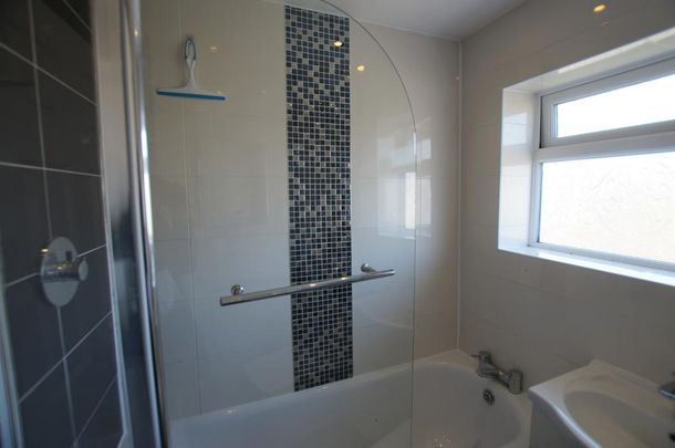 2 bedroom semi-detached house to rent - Photo 1
