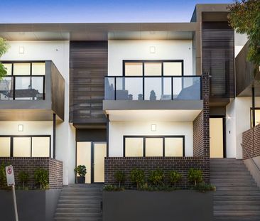 EXPECTATIONS OF LUXE & LIFESTYLE.. - Photo 6