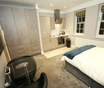 Studio to rent - Photo 5