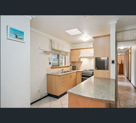 31 Andrew Street, Kalamunda, WA 6076 - Photo 2