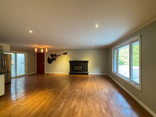 For Lease - 66 Metro Road Unit# Main, Georgina, Ontario - Photo 1