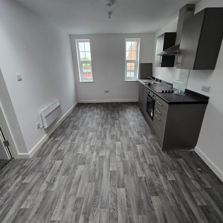 1 bedroom flat to rent - Photo 1
