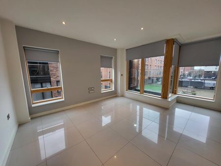 2 bedroom apartment to rent - Photo 2