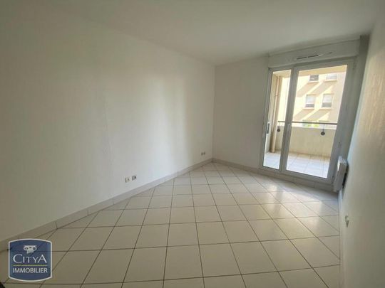 Location Appartement 2 pièces 35m² MARSEILLE 13ème - Photo 1