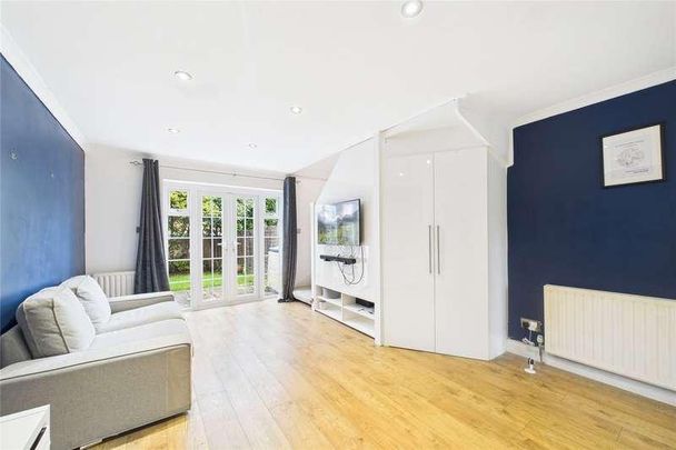 Daventry Court, Bracknell, Berkshire, RG42 - Photo 1