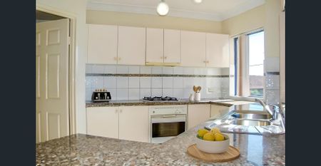 MODERN HOME UNIT WITH ALL THE BELLS AND WHISTLES - Photo 5