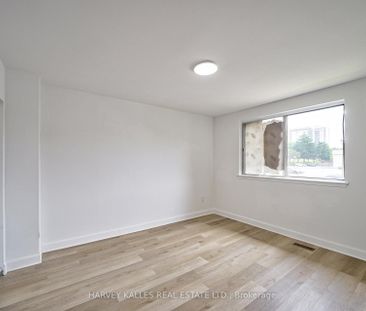 For Lease - 2012 Sheppard Avenue Unit# TH102, Toronto, Ontario - Photo 4