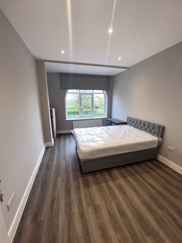 1 Bed Flat, Queens Road, NW4 - Photo 2