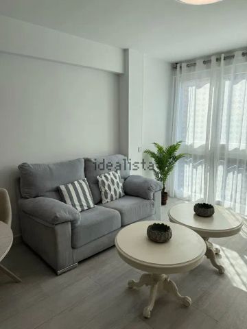 Alquiler de piso en Paseo Reding, 29 - Photo 4