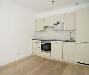 For rent: Gorgeous, bright and modern 1 bedroom apartment, situated... - Photo 5