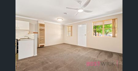 Updated Two Bedroom Unit With Fresh Interiors - Photo 3