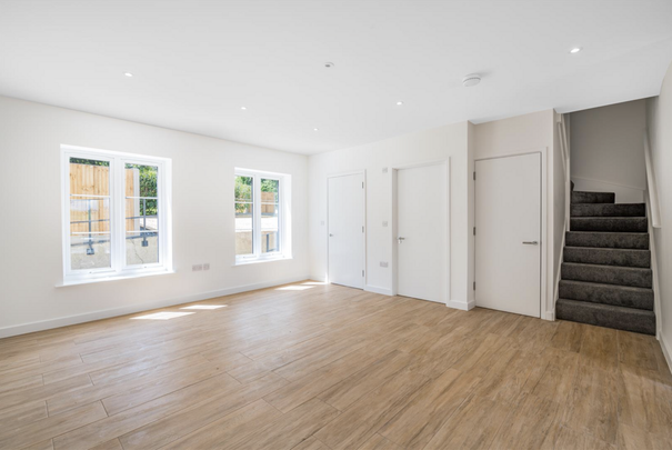 3 bedroom terraced house to rent - Photo 1