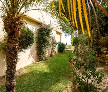 Semi-Detached House in Elviria – Marbella - Photo 2