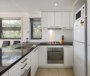 1 / 36 Stopford Street, WOOLOOWIN QLD 4030 - Photo 5