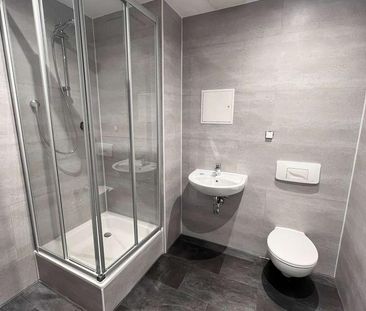 ⁕ Neu & in Renovierung! ⁕ 2-Raum-Wohnung mit neuer EBK & Tageslichtbad - Photo 3