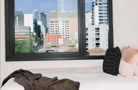 5 Bedroom Apartment - King Single Bed - Photo 3