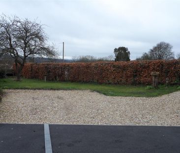 4 bedroom detached house to rent - Photo 6