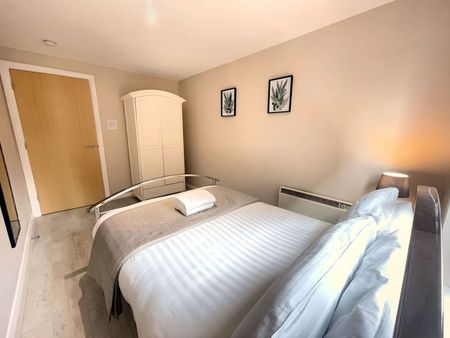 Madison Square - Photo 3