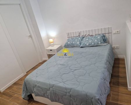 STUDIO APARTMENT IN PETRER - Photo 3