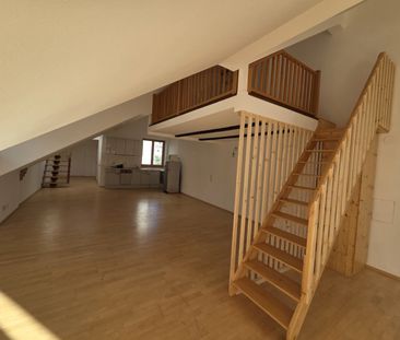 Atelierartige Dachgeschoss - Loftwohnung mit Terrasse - Photo 5