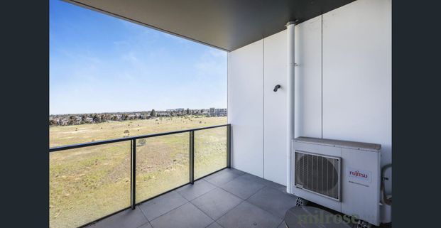 Modern two-Bedroom Apartment in the Heart of Williams Landing! - Photo 1