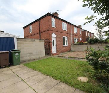 3 bedroom semi-detached house to rent - Photo 3