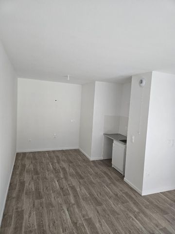 location Appartement T3 DE 65.05m² À BONDY - Photo 3
