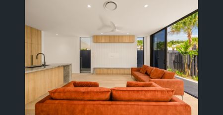 Isle of Capri – Luxury Villa Oasis - Photo 3