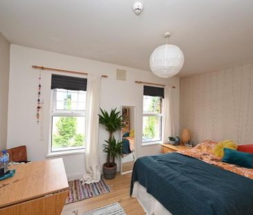 42 St Ives Gardens, Belfast, BT9 5DN - Photo 2