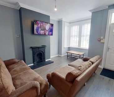 4 bedroom house to rent - Photo 1