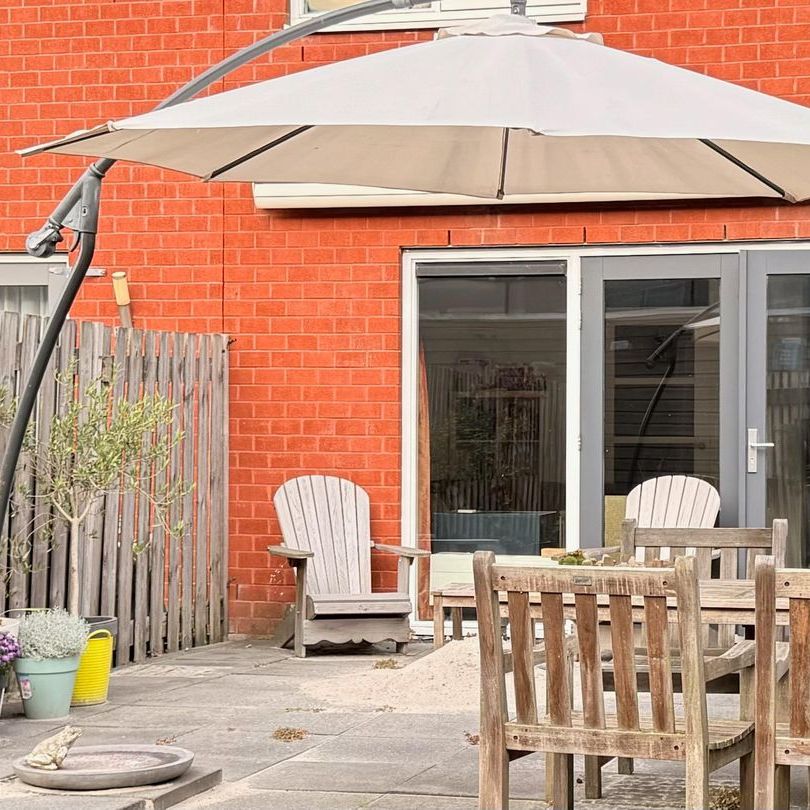 Grünewaldstraat 110, Tussen de Vaarten Z.- Zuidoost, 1328VG, Almere - Photo 1