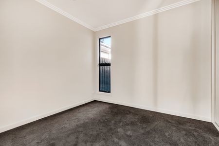 2D Meadowvale Road, Modbury SA 5092 - House For Rent - $680 | Domain - Photo 3