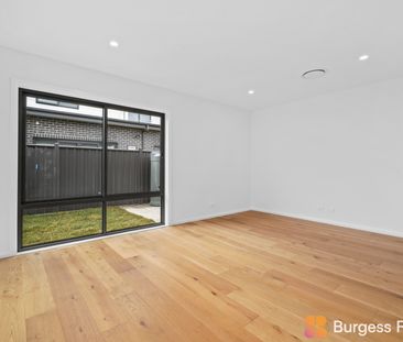 197 Robin Boyd Crescent, Taylor ACT 2913 - House For Rent | Domain - Photo 1