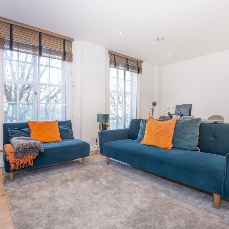 2 bedroom flat to rent - Photo 1