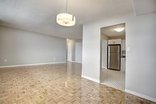 Susan Towers - Photo 1