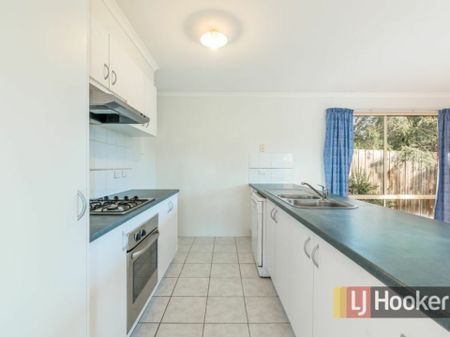 48 Cato Parkway, Lynbrook VIC - Photo 4