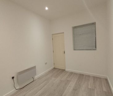 Studio Flat, Hither Green Lane, SE13 - Photo 5