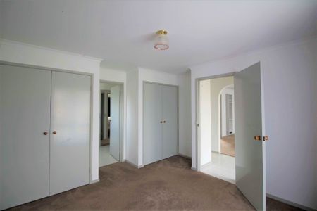 31 Govett Crescent, St Albans Park - Photo 4