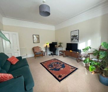 Available mid-December this beautifully presented one bedroomed gro... - Photo 2