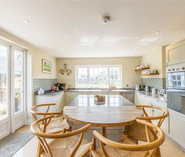 6 bedroom detached house to rent - Photo 3