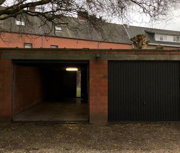 Gezellige rijwoning met 3 slaapkamers, 2 garageboxen en tuin gelege... - Foto 6