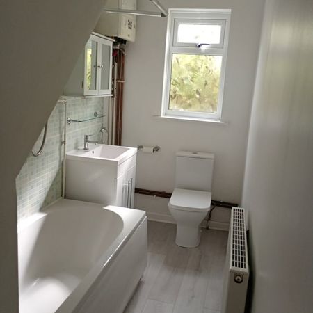 1 Bed Flat, Eastville, BS5 - Photo 3