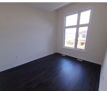 For Lease - 2980 Seagrass Street, Pickering, Ontario - Photo 4