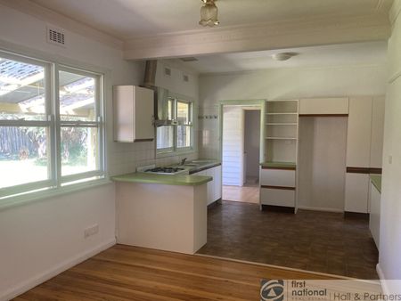 2 Bess Court, Dandenong - Photo 4