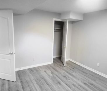 For Lease - 282 Forest Run Boulevard, Vaughan, Ontario - Photo 2